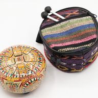 Malý Happy bubon Óm Mandala - 13x9cm