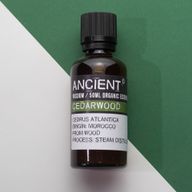 Organický esenciálny olej zo cedrového dreva Atlas 50 ml