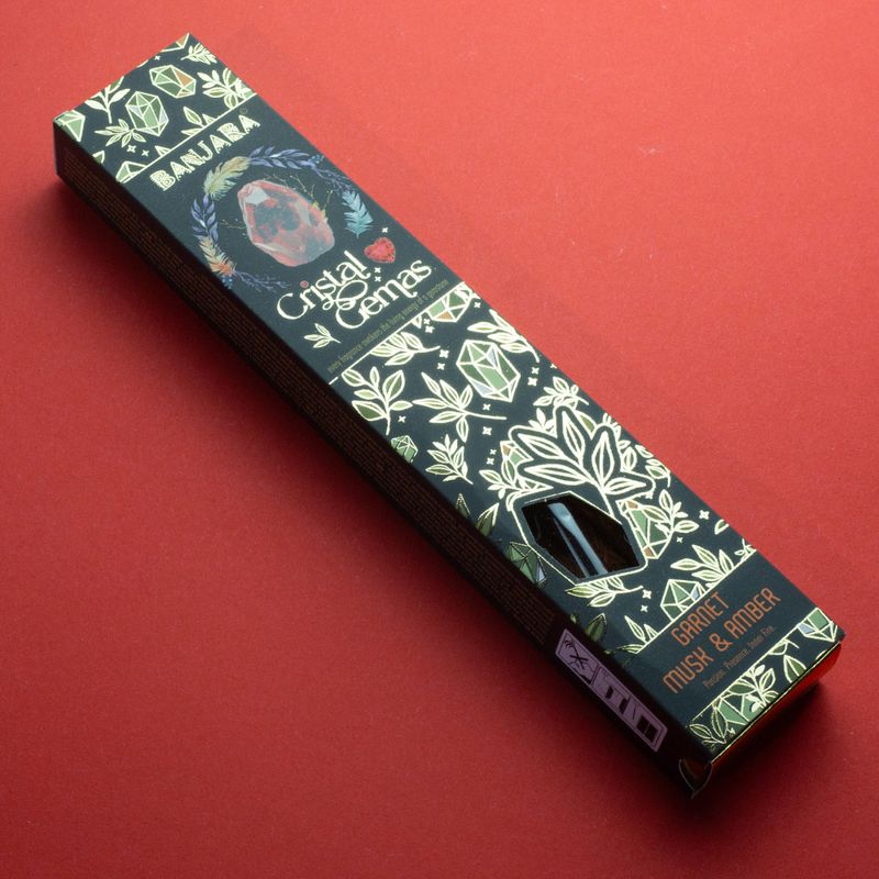 Banjara krištálové drahokamy - granátový mošus a jantár
