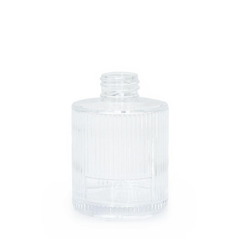 150 ml ryhovaná guľatá fľaša na difúzor s tyčinkami (hrdlo 28 mm) - číra