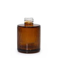 150 ml ryhovaná okrúhla fľaša na difúzor s ratánovými tyčinkami (krk 28 mm) - jantarová