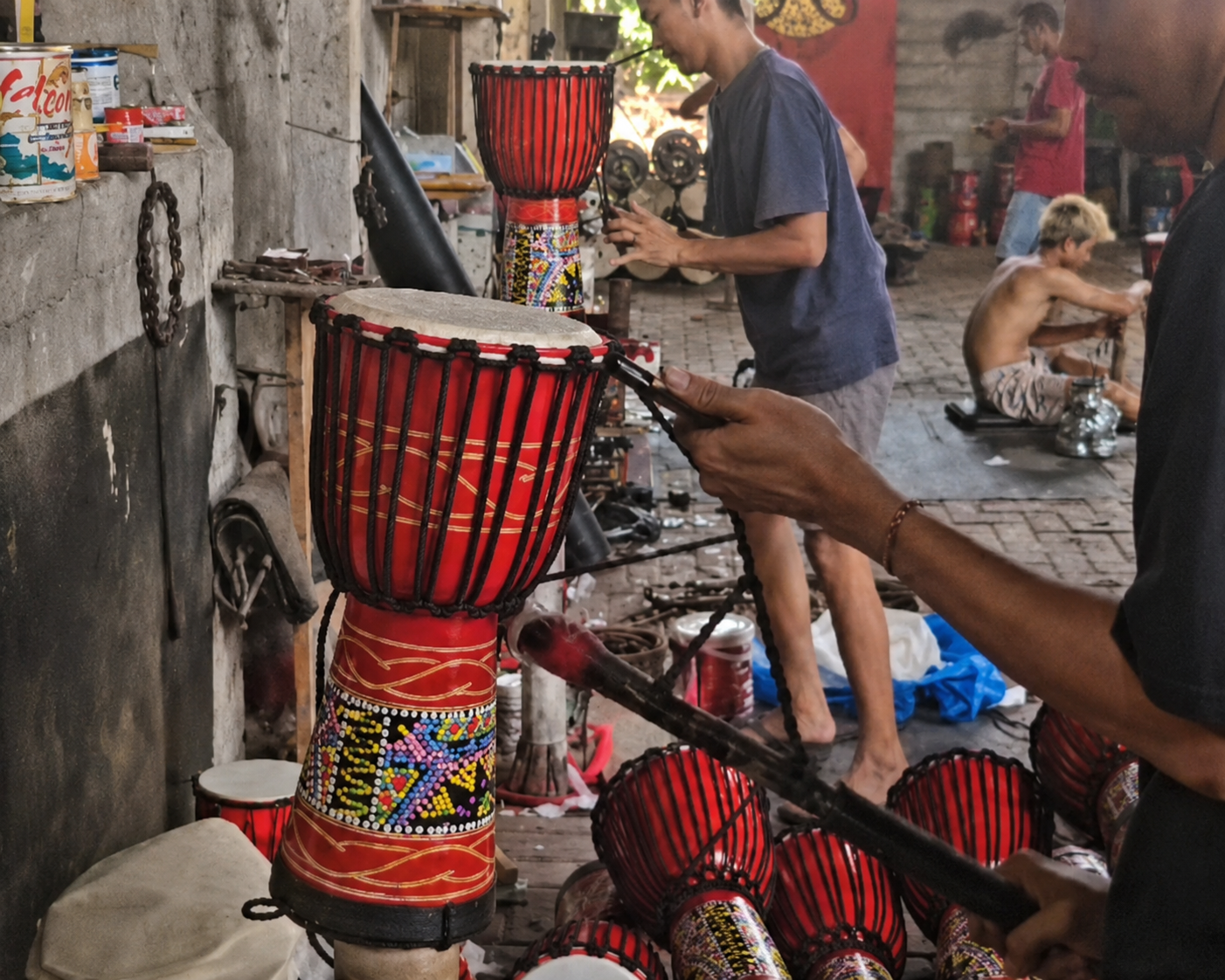 Veľkoobchodné Djembe a Šamanské Bubny