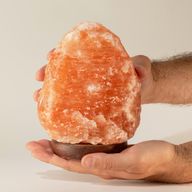 Kvalitná prírodná solná lampa - a základňa cca 2-3 kg