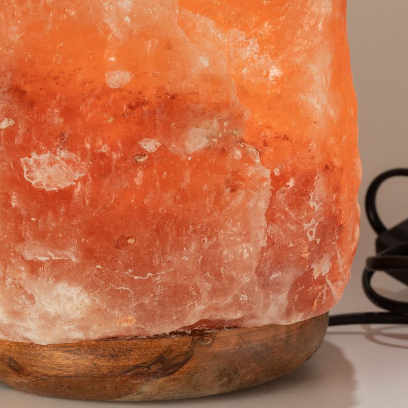 Kvalitná prírodná soľná lampa - základňa cca 8–10 kg