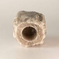 Stojan na sviečky zo šedej soli 600-800g
