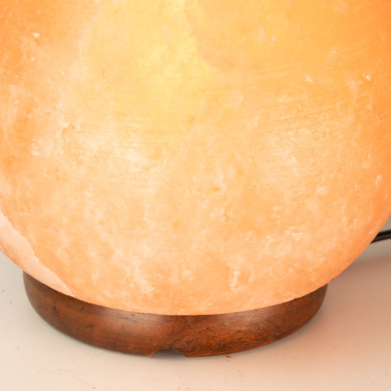 Solná lampa guľa - veľká drevená základňa 3-4 kg