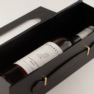 Skladacia darčeková krabička - tvar krabice na víno (33,5 x 10 x 10,5 cm) - čierna