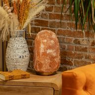 Kvalitná prírodná soľná lampa - a podstavec približne 8-10 kg