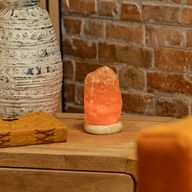 Kvalitná USB prírodná soľná lampa - 11,5 cm (1 ks)