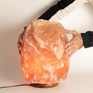 Kvalitná obrovská prírodná soln á lampa - približne 24-26 kg