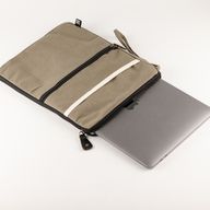 Plátené puzdro na notebook na cesty - olivové
