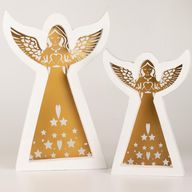 Anjel z mangového dreva – bielený s vyrezávanou železnou dekoráciou – 39 cm