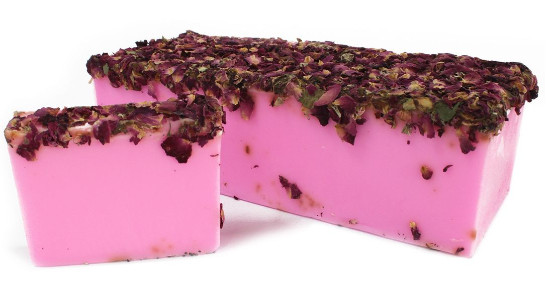 Balenie 13 Kúskov Mydiel Ruža - 100g