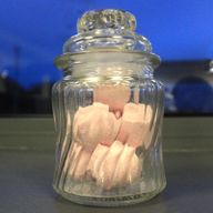 Sklenená Dóza na Cukrovinky - Točené Vrúbky