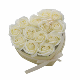 Darčekový Box z Mydlový Kvetov - 13 Krémových Ruží - Srdce