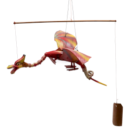 Červený Závesný Lietajúci Drak 37cm